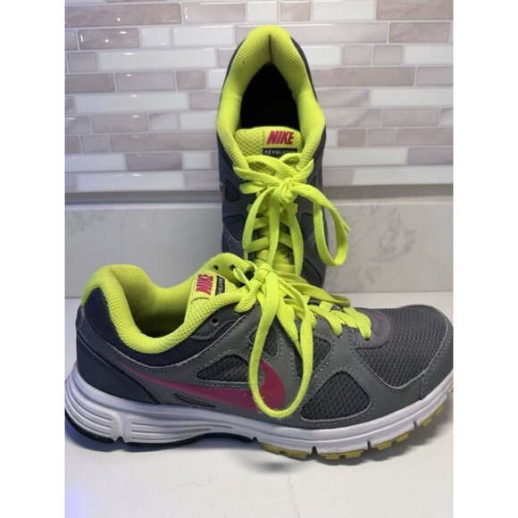 Nike Revolution Running Shoes Women's Size 8 Youth 7 Sneakers Gray Pink Neon - Picture 5 of 10